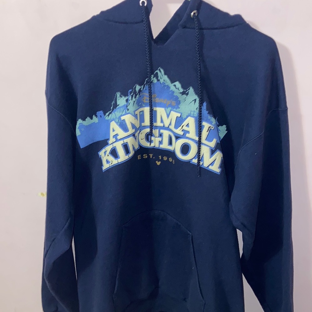Animal kingdom sweatshirt